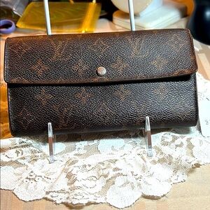 Louis Vuitton Brown Sarah Textured Wallet